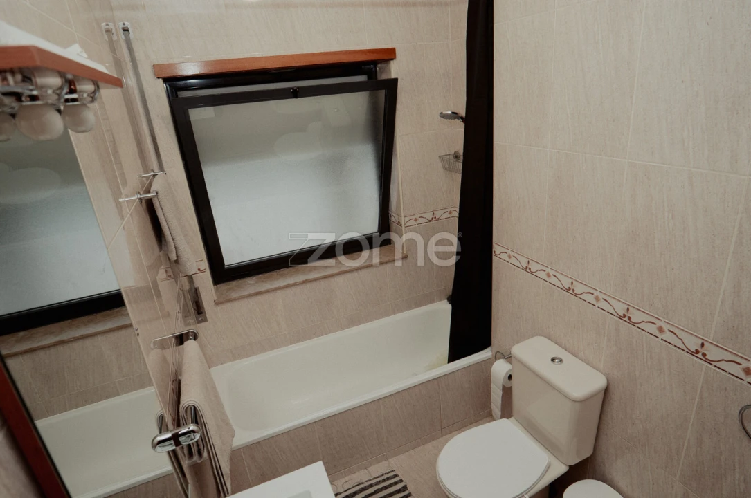 Apartamento T2 para Venda em Vila Nova de Famalicão e Calendário Foto 6