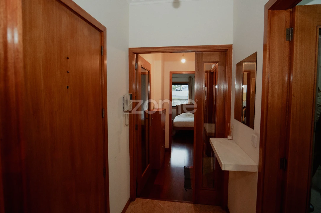 Apartamento T2 para Venda em Vila Nova de Famalicão e Calendário Foto 13