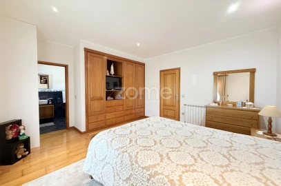 Moradia T3 para Venda em Mogege