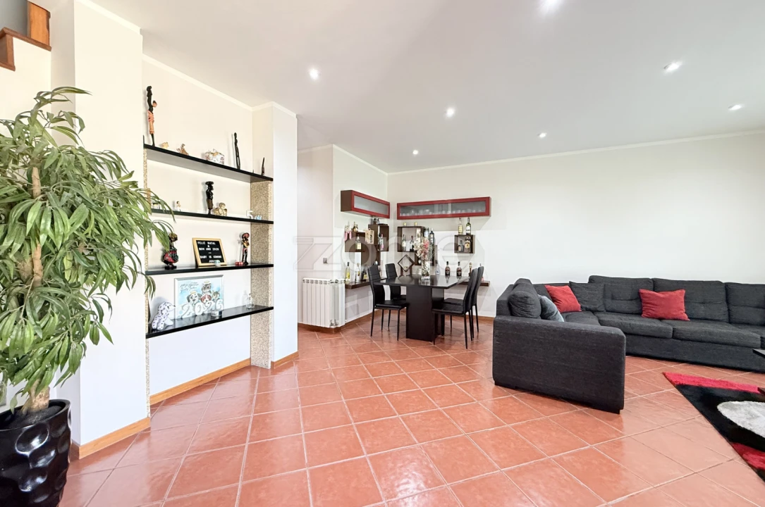 Moradia T3 para Venda em Mogege Foto 10