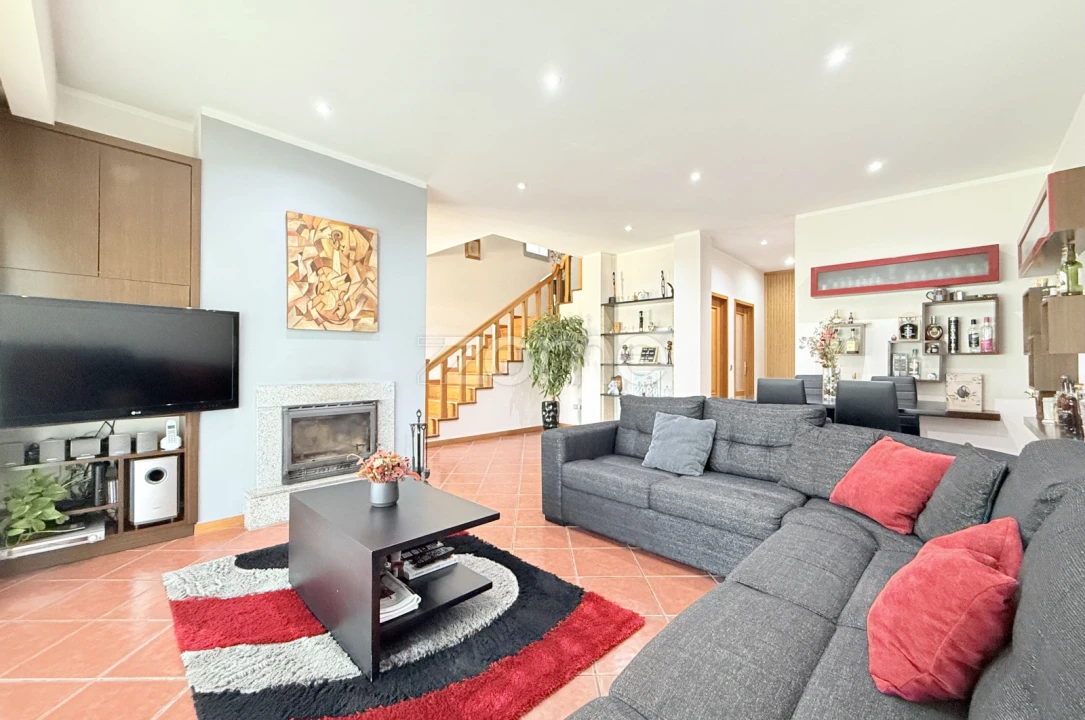 Moradia T3 para Venda em Mogege Foto 18