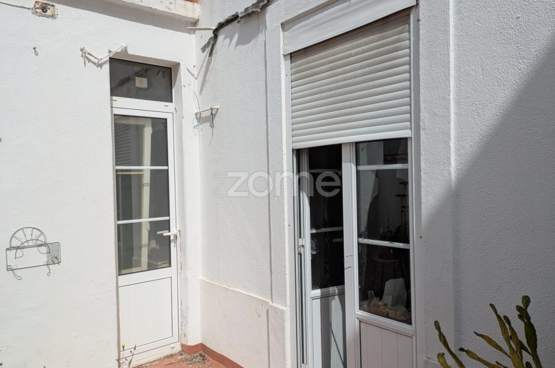 Prédio para Venda em Vila Franca de Xira Foto 11