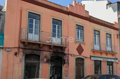 Prédio para Venda em Vila Franca de Xira