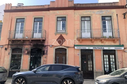 Prédio para Venda em Vila Franca de Xira