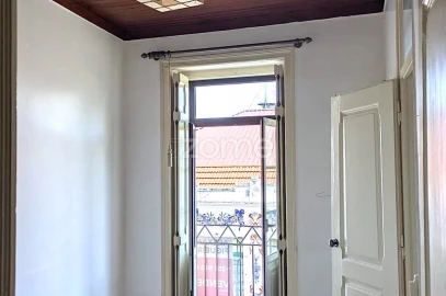 Prédio para Venda em Vila Franca de Xira