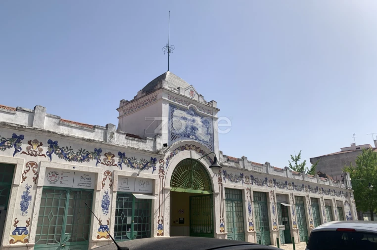 Prédio para Venda em Vila Franca de Xira Foto 5