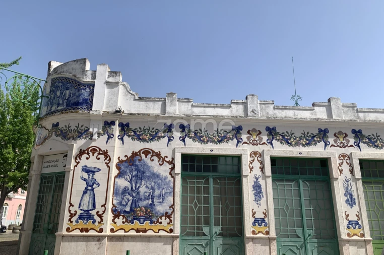 Prédio para Venda em Vila Franca de Xira Foto 6