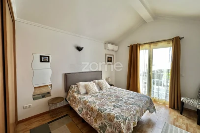 Moradia T4 para Venda em Ribeira Seca