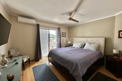 Moradia T4 para Venda em Ribeira Seca