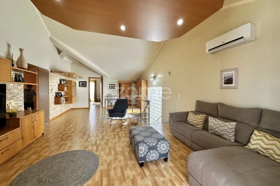 Moradia T4 para Venda em Ribeira Seca