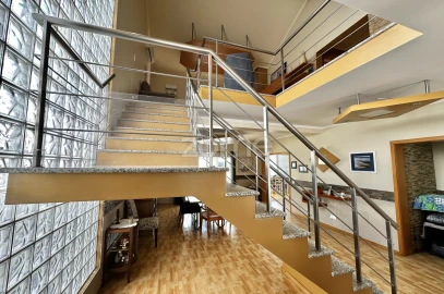 Moradia T4 para Venda em Ribeira Seca