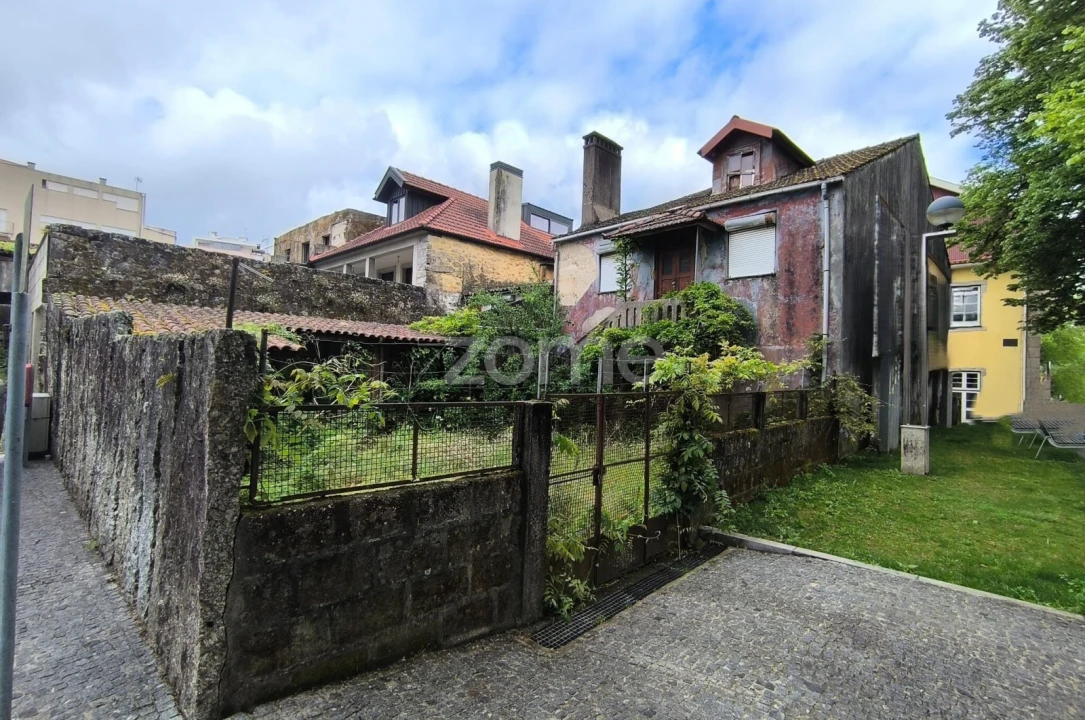Prédio para Venda em Arcos de Valdevez (São Paio) e Giela Foto 2