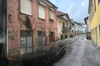 Prédio para Venda em Arcos de Valdevez (São Paio) e Giela