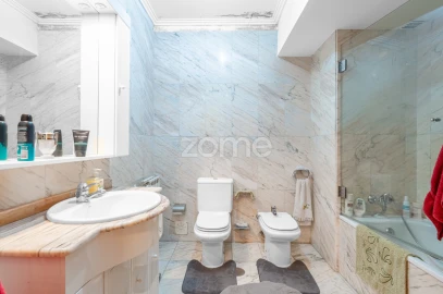 Apartamento T3 para Venda em Cidade da Maia