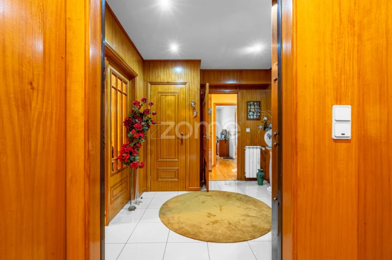 Apartamento T3 para Venda em Cidade da Maia Foto 3