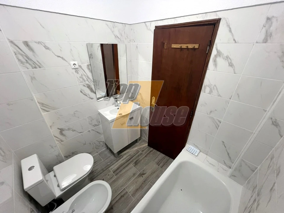 Apartamento T3 para Venda em Costa da Caparica Foto 5