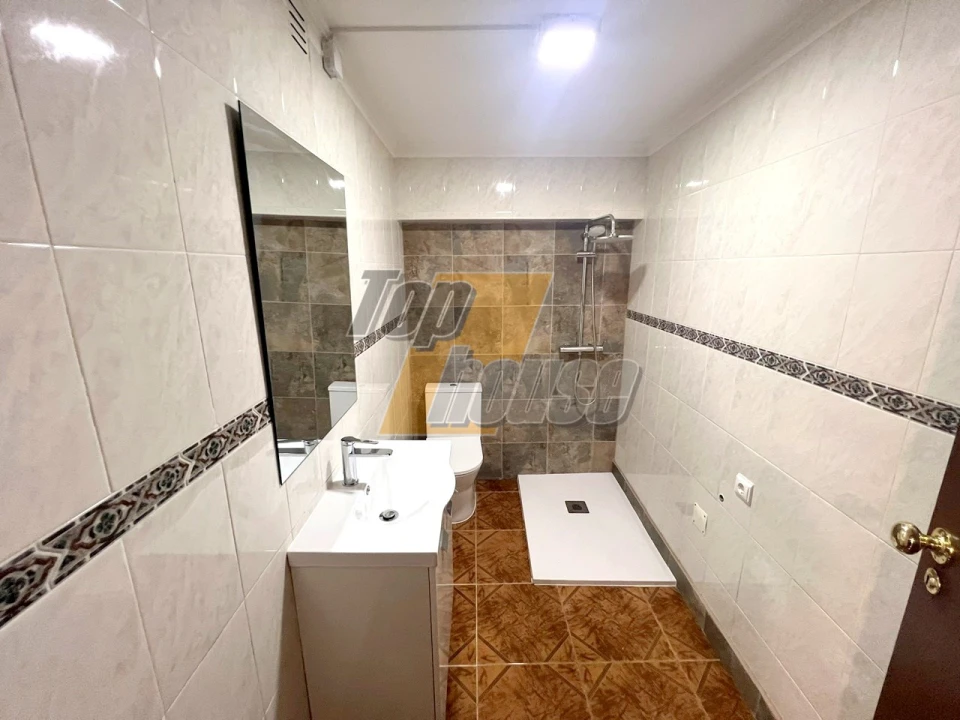 Apartamento T3 para Venda em Costa da Caparica Foto 16