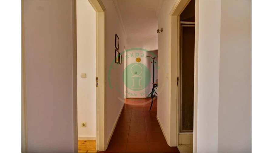 Apartamento T2 para Venda em Buarcos Foto 16