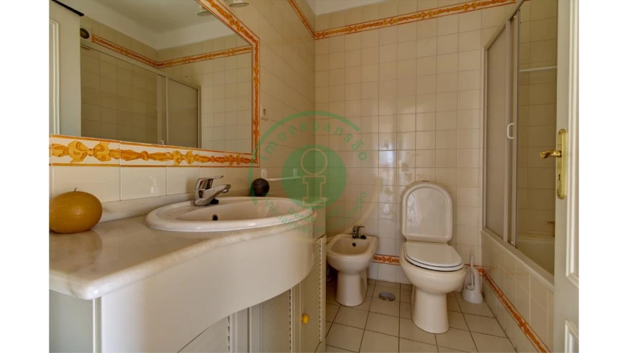 Apartamento T2 para Venda em Buarcos Foto 17