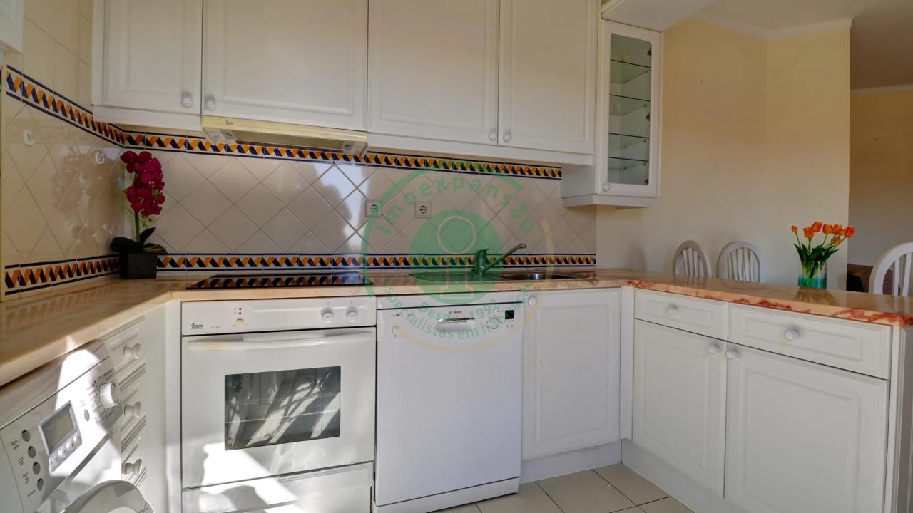 Apartamento T2 para Venda em Buarcos Foto 7