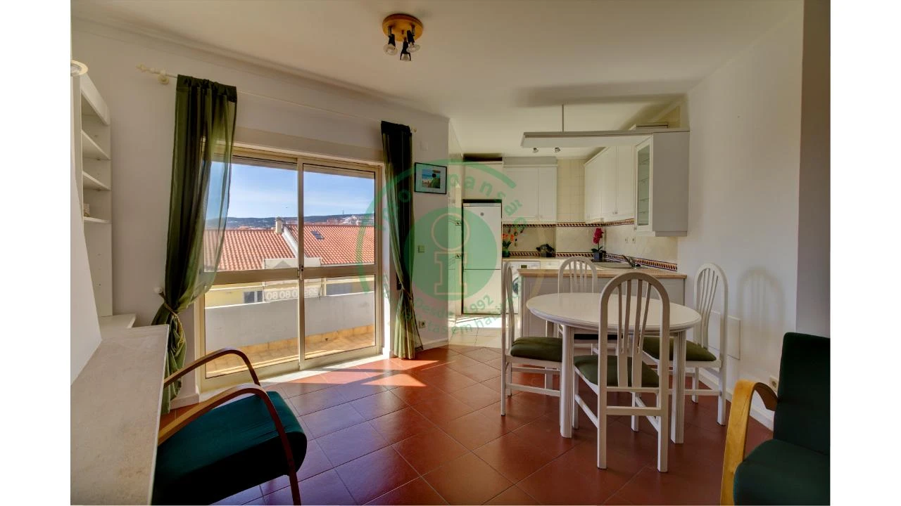 Apartamento T2 para Venda em Buarcos Foto 2