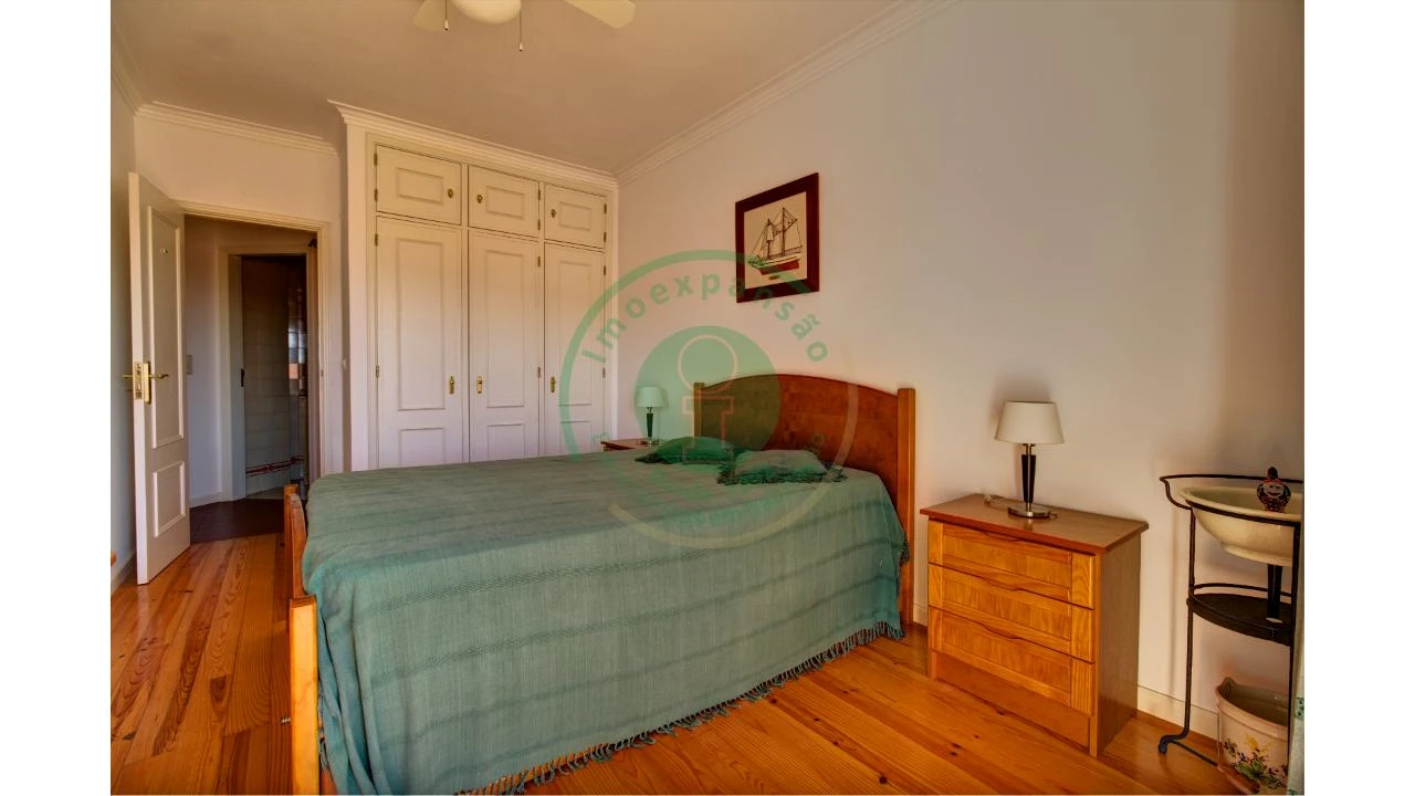 Apartamento T2 para Venda em Buarcos Foto 15