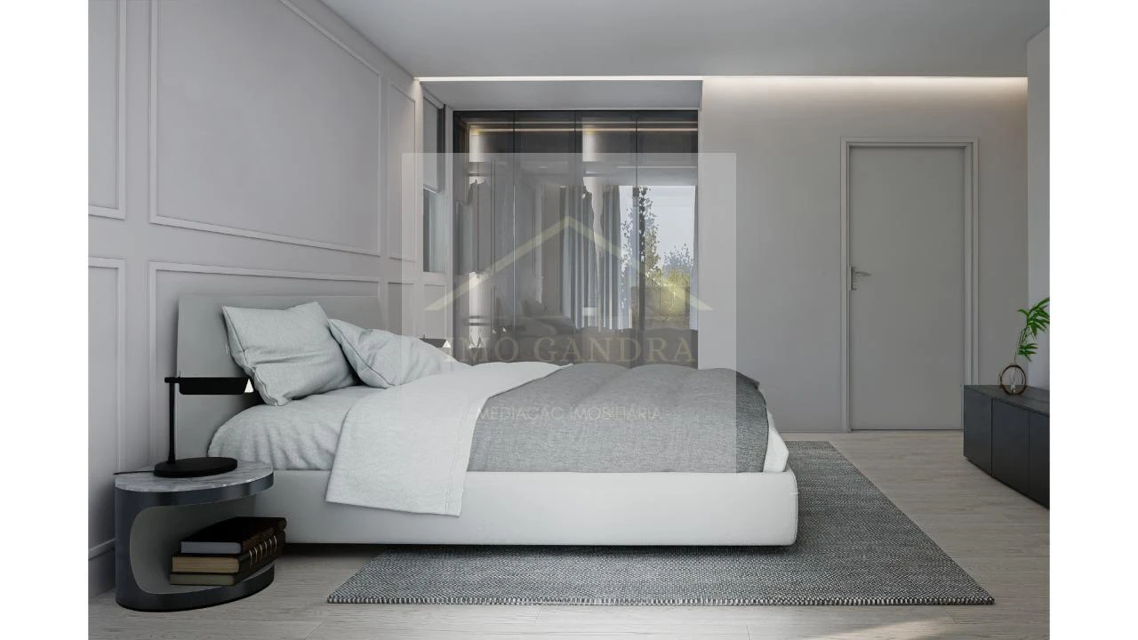 Apartamento T4 para Venda em Pedrouços Foto 4