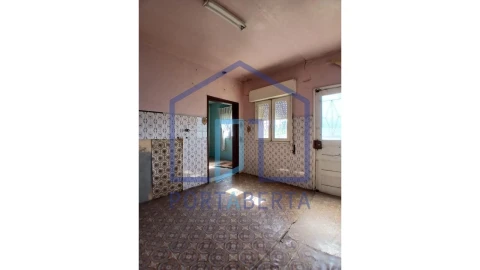 Moradia T3 para Venda em Santa Maria Maior