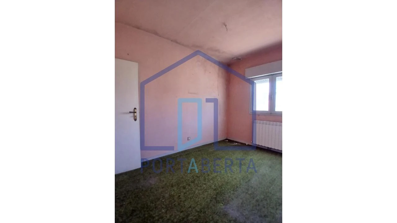 Moradia T3 para Venda em Santa Maria Maior Foto 15