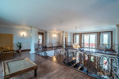 Moradia T5 para Venda em Cadaval e Pêro Moniz