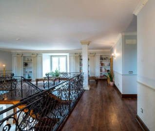 Moradia T5 para Venda em Cadaval e Pêro Moniz