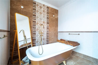 Moradia T5 para Venda em Cadaval e Pêro Moniz