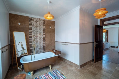 Moradia T5 para Venda em Cadaval e Pêro Moniz