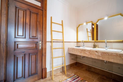 Moradia T5 para Venda em Cadaval e Pêro Moniz