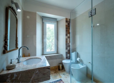 Moradia T5 para Venda em Cadaval e Pêro Moniz