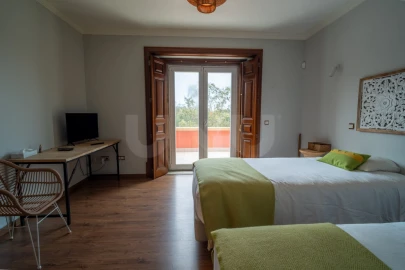 Moradia T5 para Venda em Cadaval e Pêro Moniz