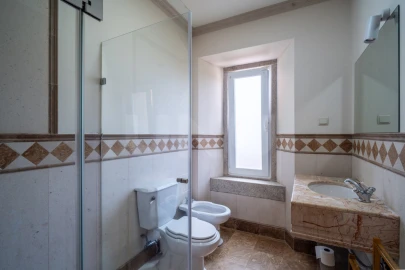 Moradia T5 para Venda em Cadaval e Pêro Moniz