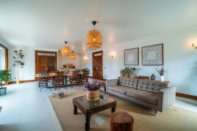 Moradia T5 para Venda em Cadaval e Pêro Moniz