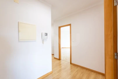 Apartamento T3 para Venda em Nossa Senhora do Pópulo, Coto e São Gregório