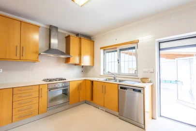 Apartamento T3 para Venda em Nossa Senhora do Pópulo, Coto e São Gregório