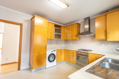 Apartamento T3 para Venda em Nossa Senhora do Pópulo, Coto e São Gregório