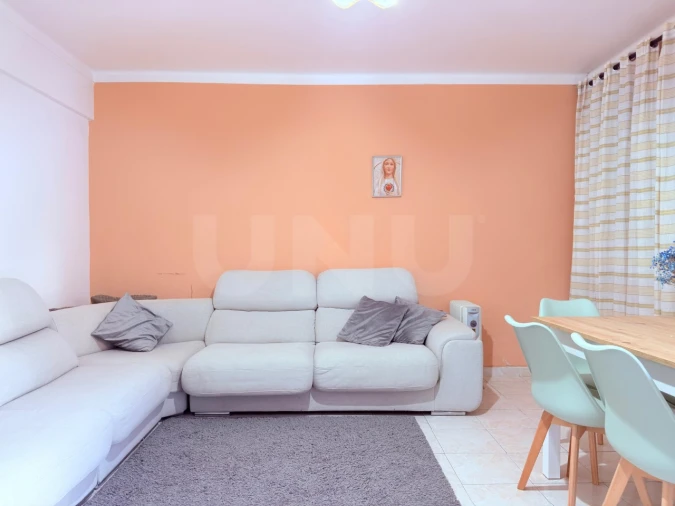 Apartamento T2 para Venda em Arruda dos Vinhos Foto 2