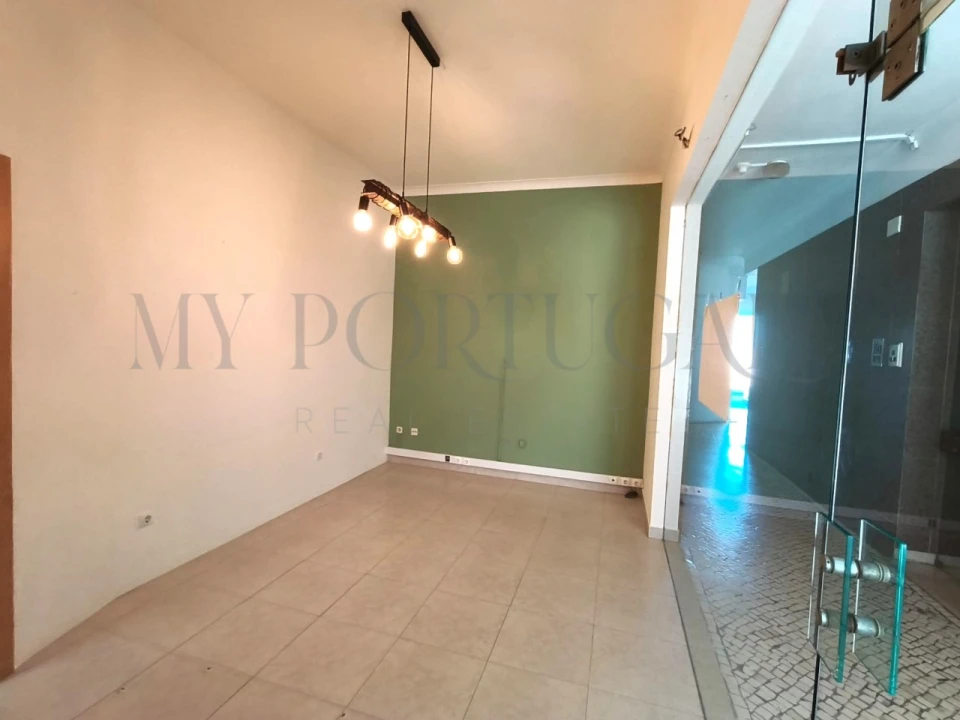 Escritório para Arrendamento em Lagos (São Sebastião e Santa Maria) Foto 5