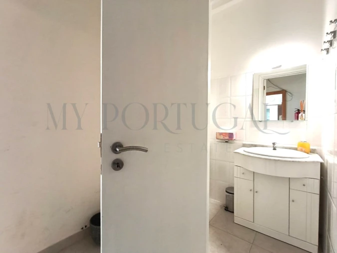 Escritório para Arrendamento em Lagos (São Sebastião e Santa Maria) Foto 8