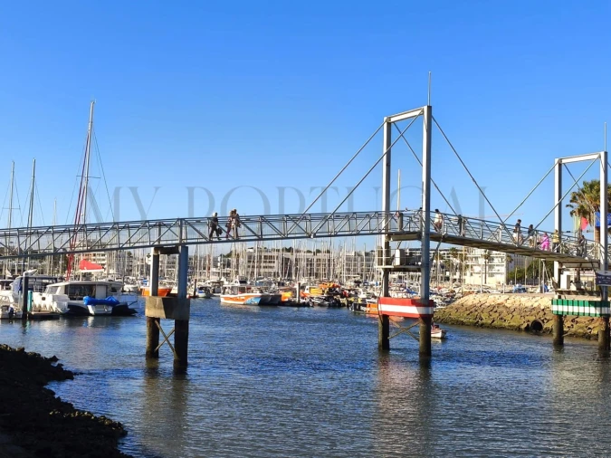 Escritório para Arrendamento em Lagos (São Sebastião e Santa Maria) Foto 3