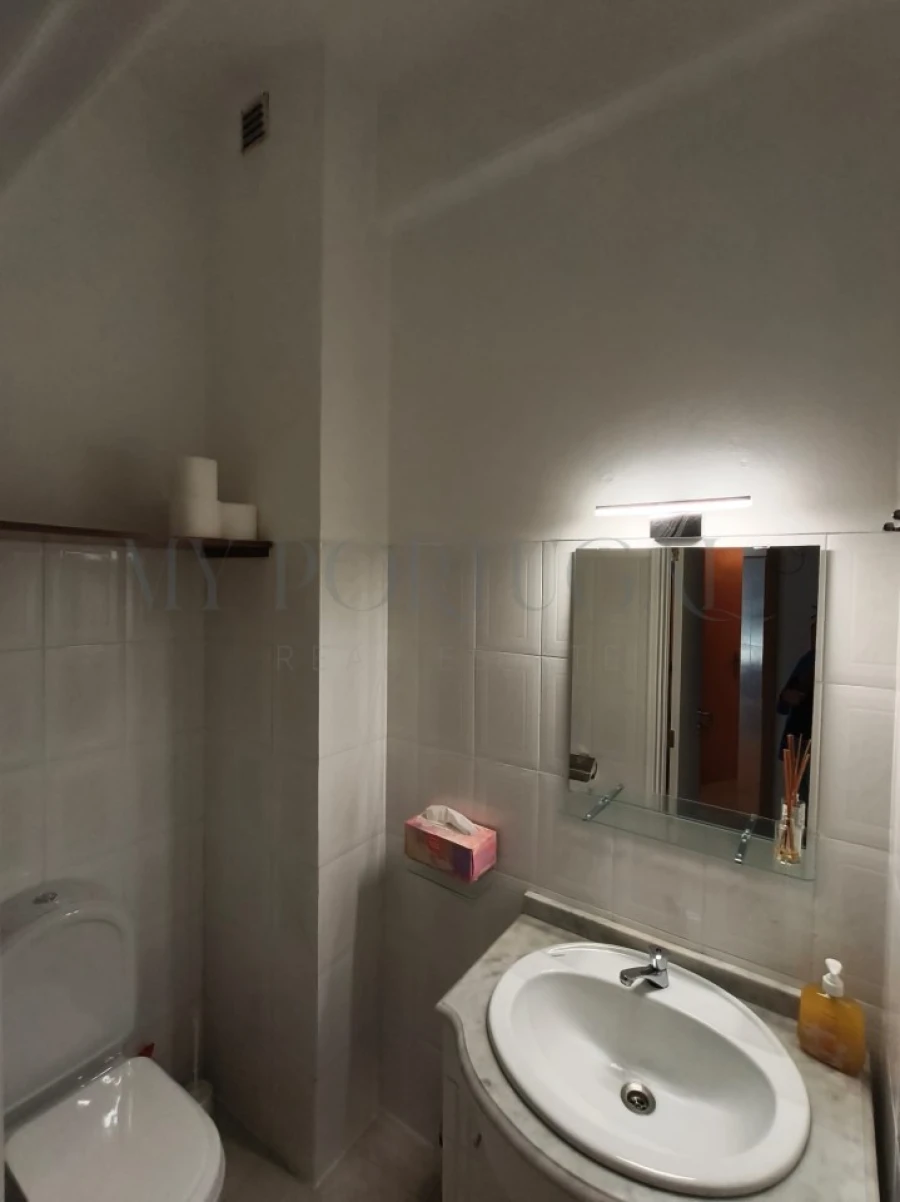 Escritório para Arrendamento em Lagos (São Sebastião e Santa Maria) Foto 9