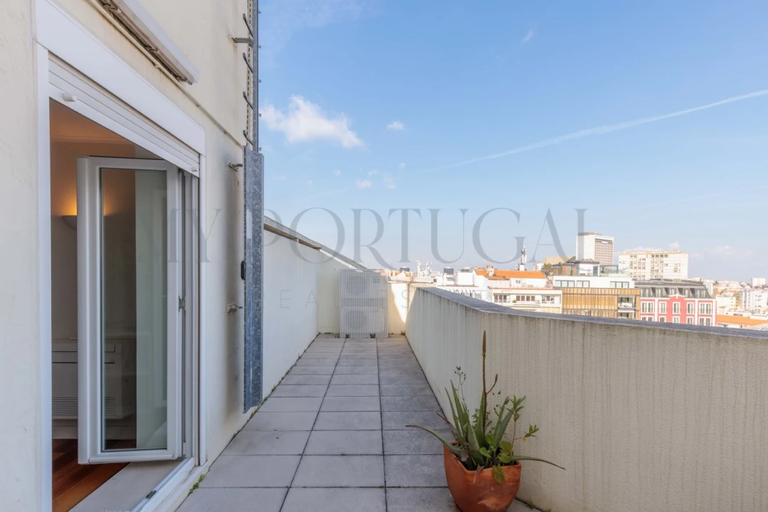 Apartamento T2 para Arrendamento em Avenidas Novas Foto 12