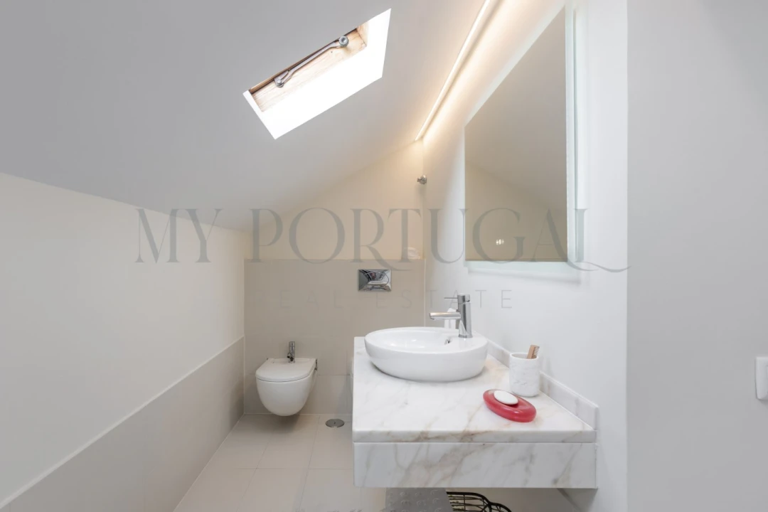 Apartamento T2 para Arrendamento em Avenidas Novas Foto 14