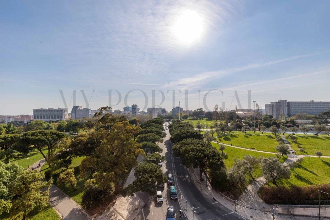 Apartamento T2 para Arrendamento em Avenidas Novas Foto 30