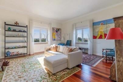 Apartamento T2 para Arrendamento em Avenidas Novas